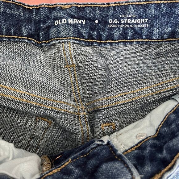 Old Navy High Waisted Button Fly OG Straight Ripped Cut Off Jeans Raw Hem 6 - Picture 4 of 9